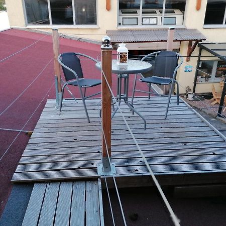 Wohnung Am Stadtrand Von Эйзенах Экстерьер фото